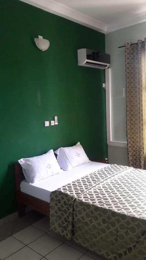 Relais Saint Jacques Hotel Yaoundé Exterior foto