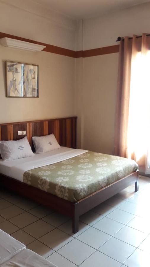 Relais Saint Jacques Hotel Yaoundé Exterior foto